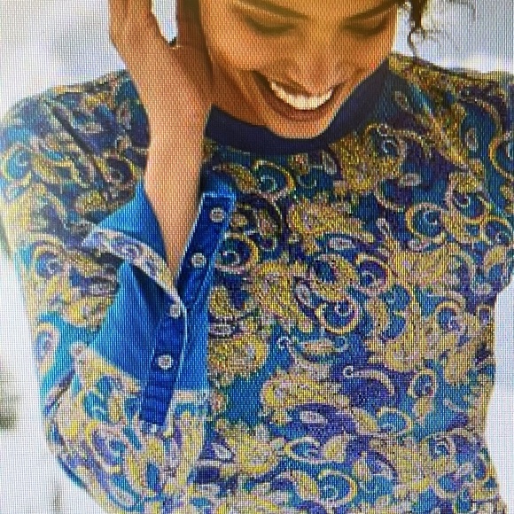 NWOT Blue and Yellow Sundance Paisley Long Sleeve - Picture 6 of 7